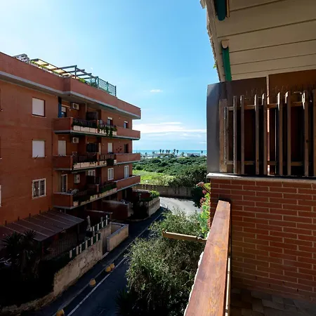 Apartment Casa Lucia - Seafront Paradise Lido di Ostia