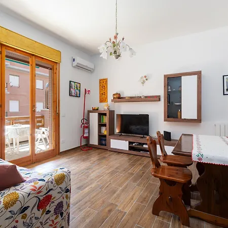 Casa Lucia - Seafront Paradise Apartment *