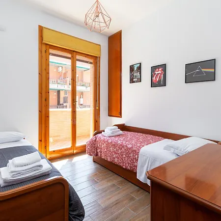 Casa Lucia - Seafront Paradise Apartment *