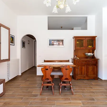 Casa Lucia - Seafront Paradise *