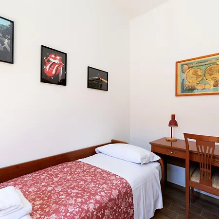 Casa Lucia - Seafront Paradise Apartment *